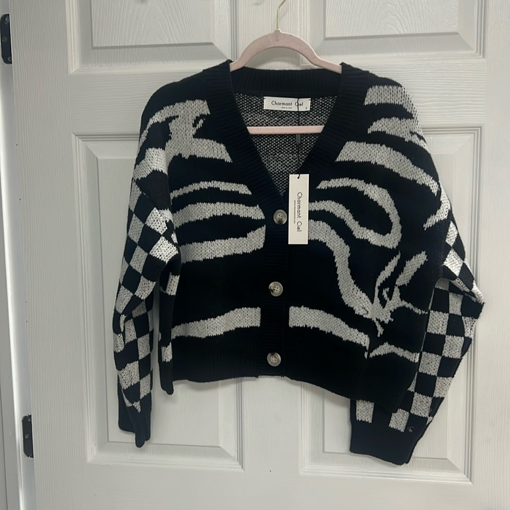 Swiggy wavy checkered crop knit cardigan nwt